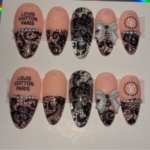 10 PC Hand Crafted Black Lace Nails NWT